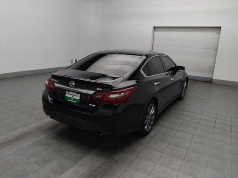 Used 2018 Nissan Altima 2.5 SR w/ SR Special Edition FWD image 9