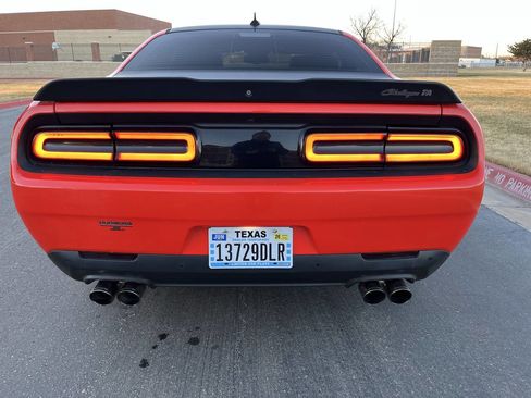 Used 2018 Dodge Challenger T/A image 4