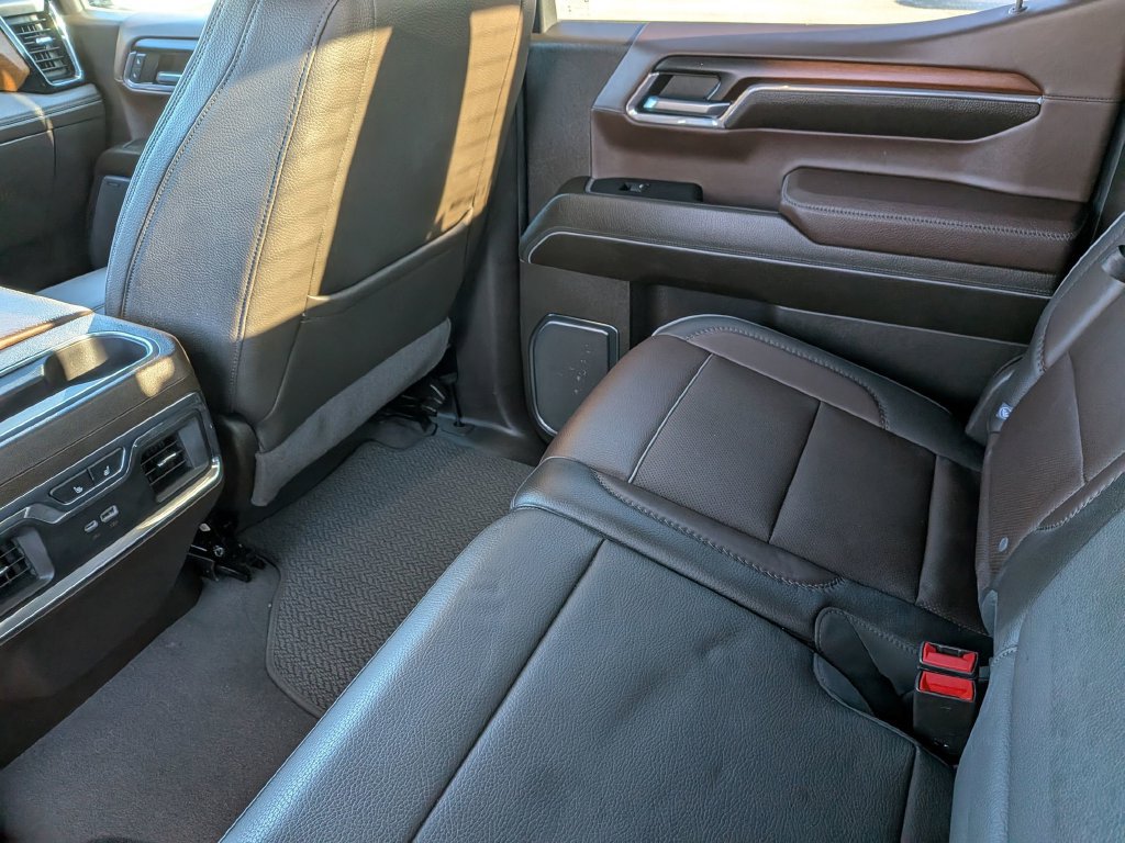 Used 2024 GMC Sierra 1500 Denali w/ Denali Reserve Package AWD/4WD image 36