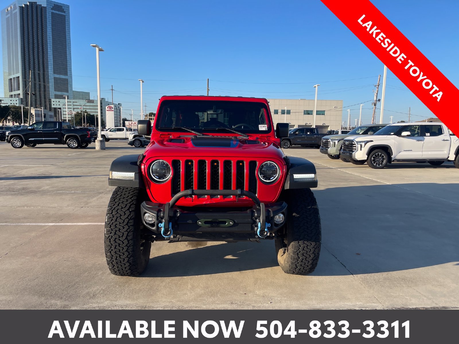 Used 2023 Jeep Wrangler Unlimited Rubicon 4xe AWD/4WD image 8