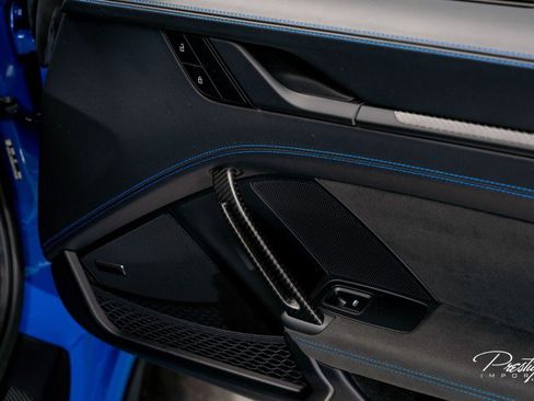 Used 2025 Porsche 911 GT3 image 43