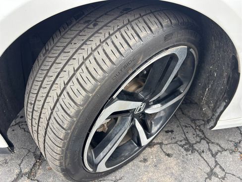 Used 2019 Honda Accord Sport image 23