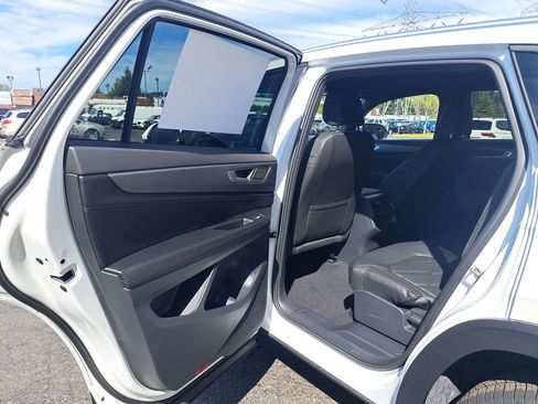 New 2026 Volkswagen Atlas Cross Sport SE AWD/4WD image 12