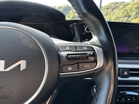 Used 2023 Kia K5 GT-Line image 11