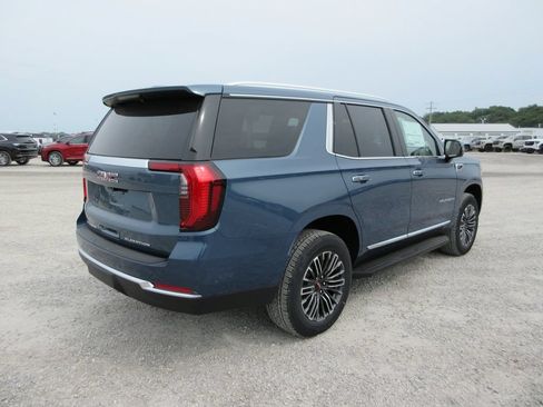 New 2026 GMC Yukon Elevation w/ Elevation Premium Package AWD/4WD image 4