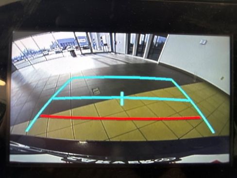 Used 2022 Toyota Camry SE image 30