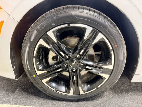 Used 2022 Kia K5 GT-Line w/ GT-Line Awd Premium Package image 15