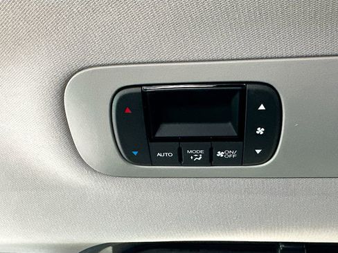 Used 2021 Honda Odyssey EX-L image 25