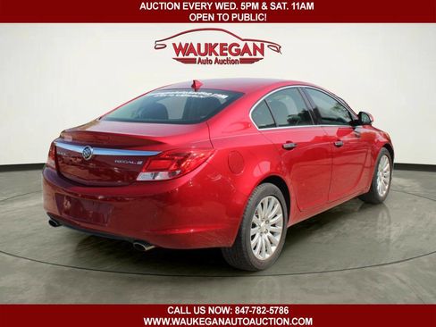 Used 2013 Buick Regal Premium FWD image 3