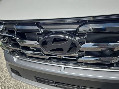 New 2026 Hyundai Tucson Limited FWD image 12