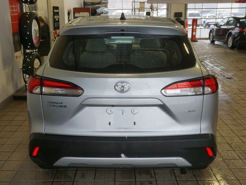 Certified 2023 Toyota Corolla Cross L image 12