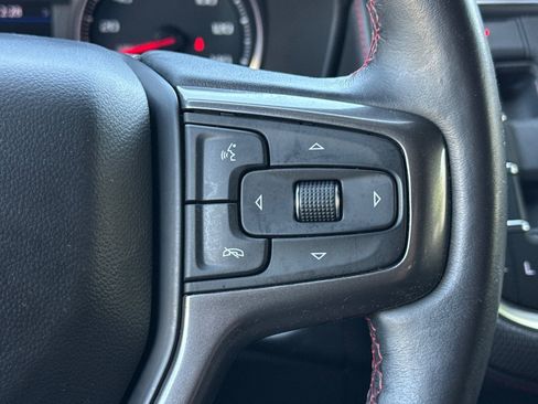 Used 2021 Chevrolet Suburban RST w/ Rear Media and Nav Package AWD/4WD image 31