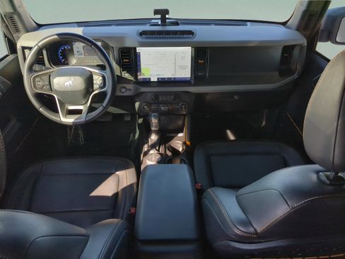 Used 2021 Ford Bronco Badlands image 10