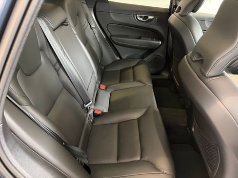 Certified 2025 Volvo XC60 B5 Core w/ Climate Package AWD/4WD image 24