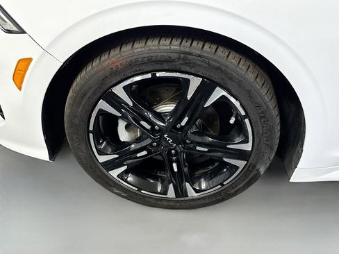 Used 2023 Kia K5 GT-Line image 38