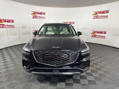New 2026 Genesis GV70 2.5T Advanced w/ G1 Accessory Package AWD/4WD image 11