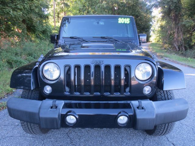 Used 2015 Jeep Wrangler Unlimited Sahara AWD/4WD image 3