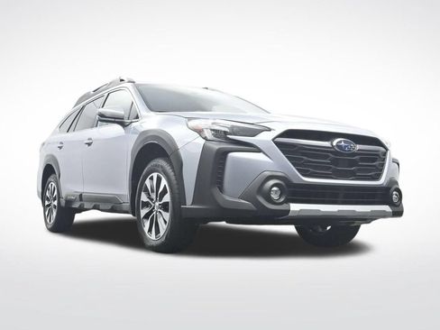 Used 2024 Subaru Outback Touring XT AWD/4WD image 31