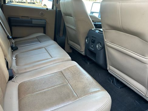 Used 2011 Ford F250 Lariat w/ Lariat Ultimate Pkg image 30