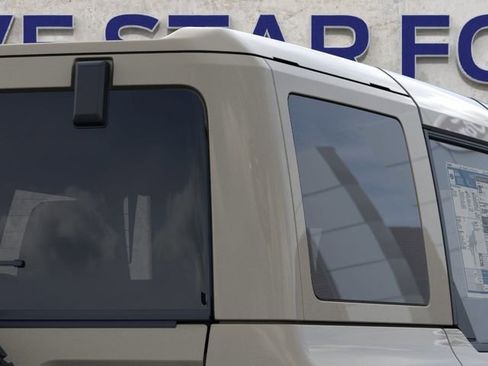 New 2026 Ford Bronco Outer Banks AWD/4WD image 25