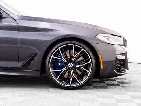 Used 2023 BMW M550i xDrive w/ Executive Package AWD/4WD image 38