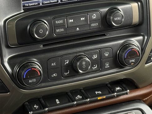 Used 2017 Chevrolet Silverado 1500 High Country image 17