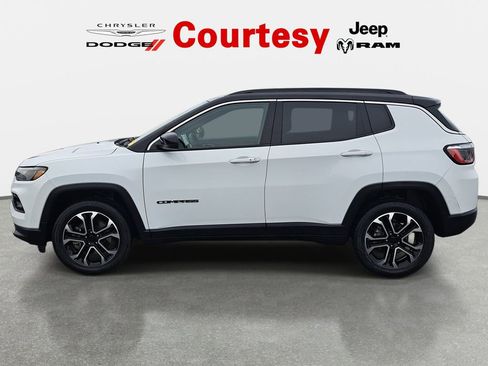 Used 2023 Jeep Compass Limited AWD/4WD image 8