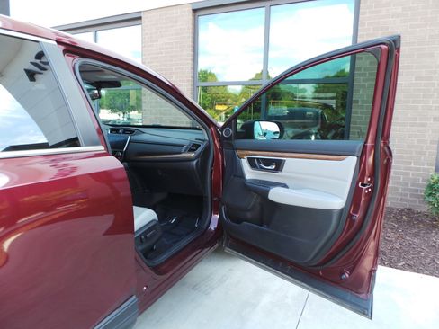 Used 2019 Honda CR-V EX-L image 40