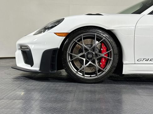 Used 2025 Porsche 718 Cayman GT4 RS RWD image 27
