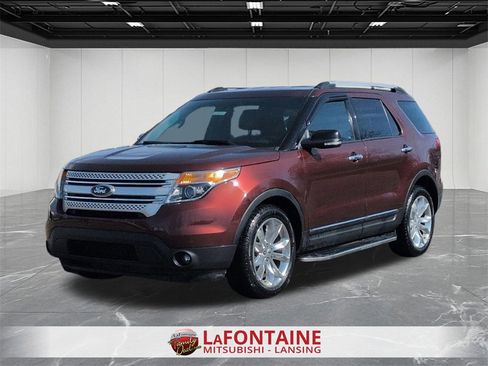 Used 2015 Ford Explorer XLT w/ Equipment Group 202A image 1