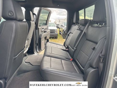 Used 2025 Chevrolet Silverado 2500 High Country w/ High Country Premium Package AWD/4WD image 39