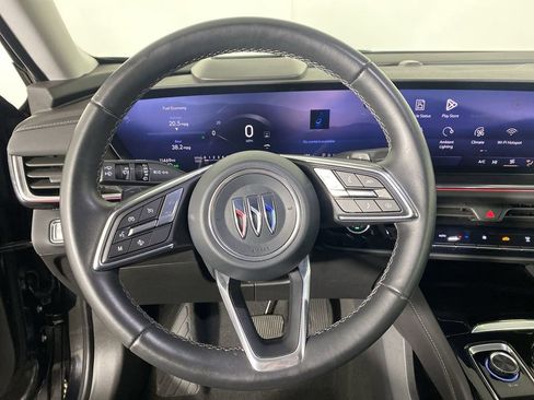 Certified 2025 Buick Envision Preferred image 13