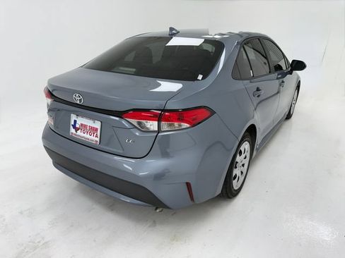 Used 2022 Toyota Corolla LE FWD image 20
