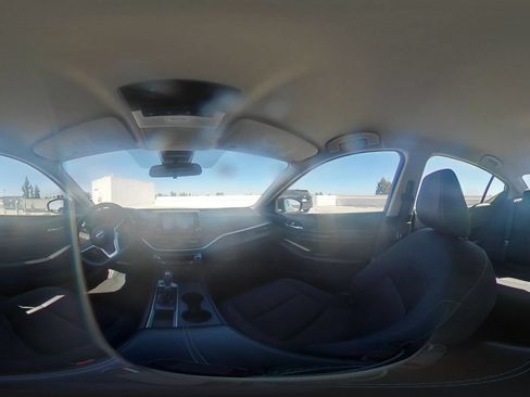 Used 2025 Nissan Altima 2.5 SV FWD image 42
