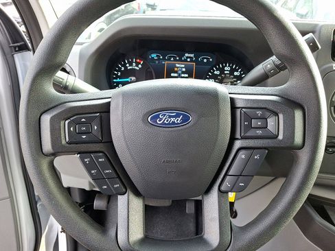 New 2026 Ford E-450 and Econoline 450 Super Duty w/ Power Equipment Group image 8