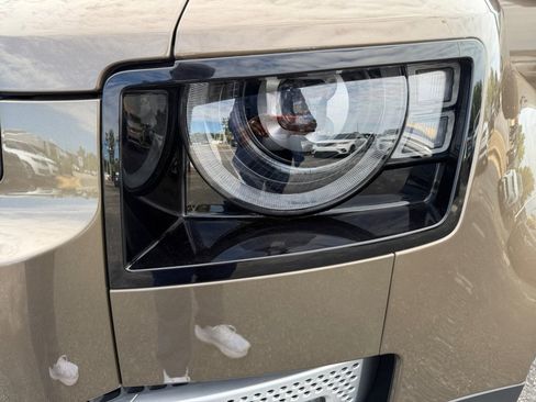 Used 2025 Land Rover Defender 110 S AWD/4WD image 24
