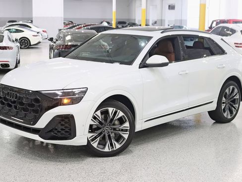 Used 2025 Audi Q8 Premium Plus AWD/4WD image 7