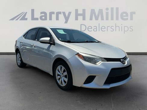 Used 2014 Toyota Corolla LE FWD image 7
