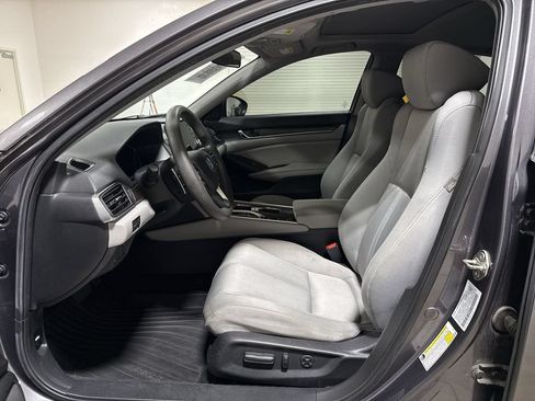 Used 2019 Honda Accord EX image 20