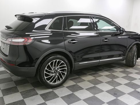 Used 2020 Lincoln Nautilus Reserve w/ Equipment Group 201A image 9