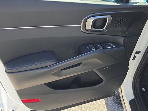 New 2026 Kia Sorento EX image 18