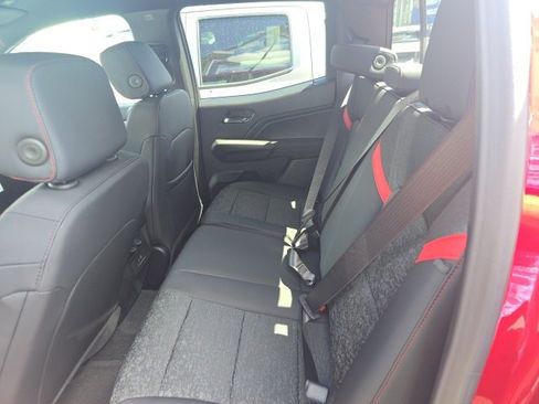 New 2026 Chevrolet Colorado Z71 image 4