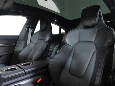 Certified 2025 Porsche Taycan Turbo S image 5