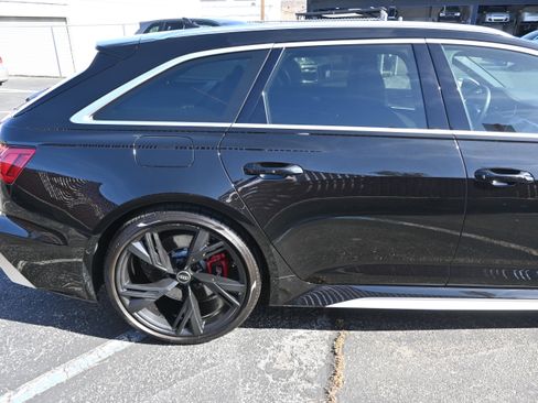 Used 2021 Audi RS 6 AWD/4WD image 43