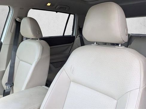 Used 2019 Volkswagen Atlas SEL FWD image 13