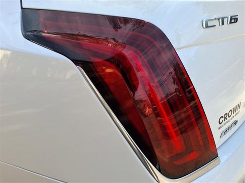 Used 2017 Cadillac CT6 Luxury image 12