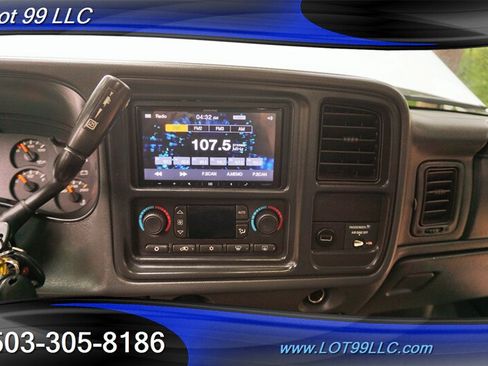 Used 2004 GMC Sierra 2500 SLE w/ Heavy-Duty Power Package AWD/4WD image 20
