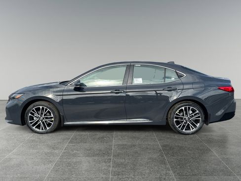 New 2026 Toyota Camry XLE AWD/4WD image 3