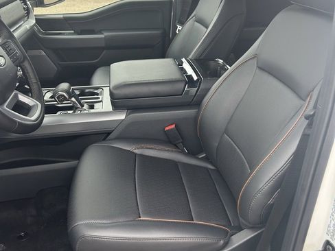 New 2025 Ford F150 Lariat w/ Equipment Group 502A High image 9