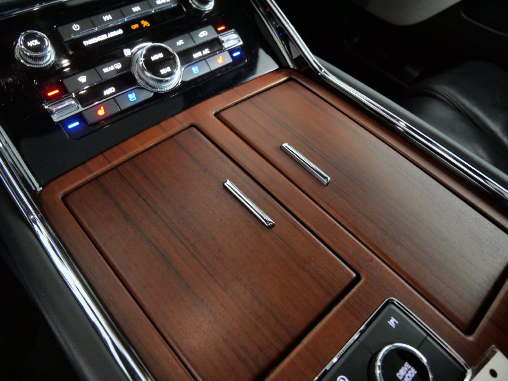 Certified 2023 Lincoln Navigator Reserve AWD/4WD image 21